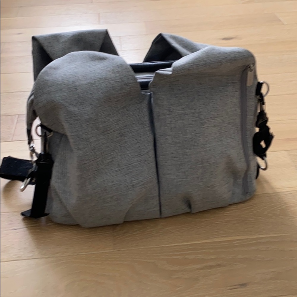 Lassis diaper bag